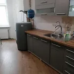 Апартаменти Tulip - Jednoosobowy Nr 1 Ze Wspolna Lazienka I Kuchnia