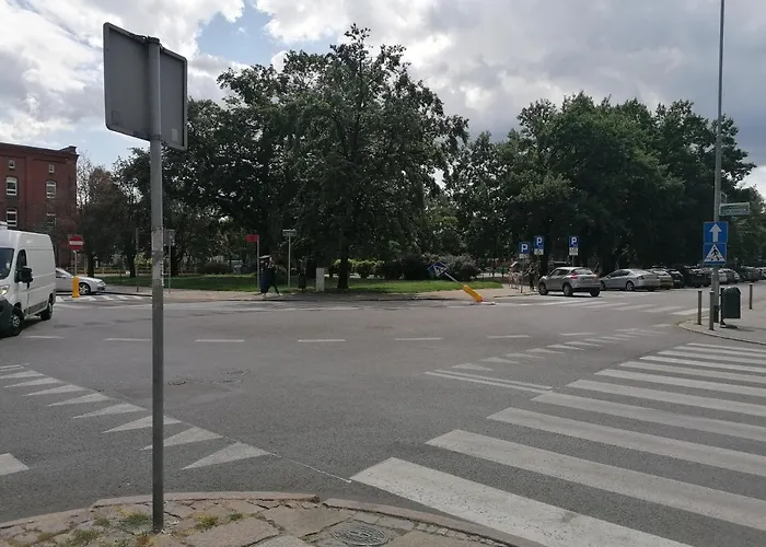 Tulip - Jednoosobowy Nr 1 Ze Wspolna Lazienka I Kuchnia *